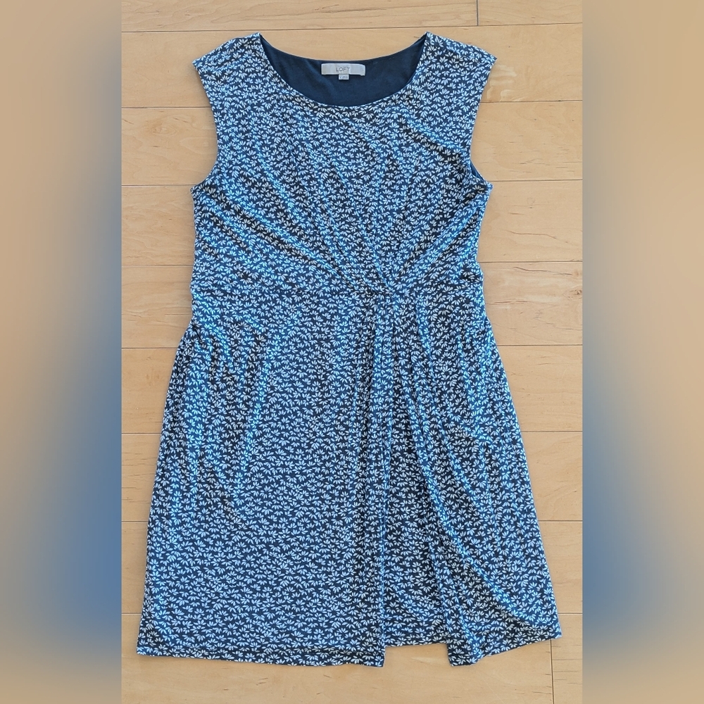 LOFT Faux Wrap Dress Large Slate Blue Gray White Jersey Knee Length